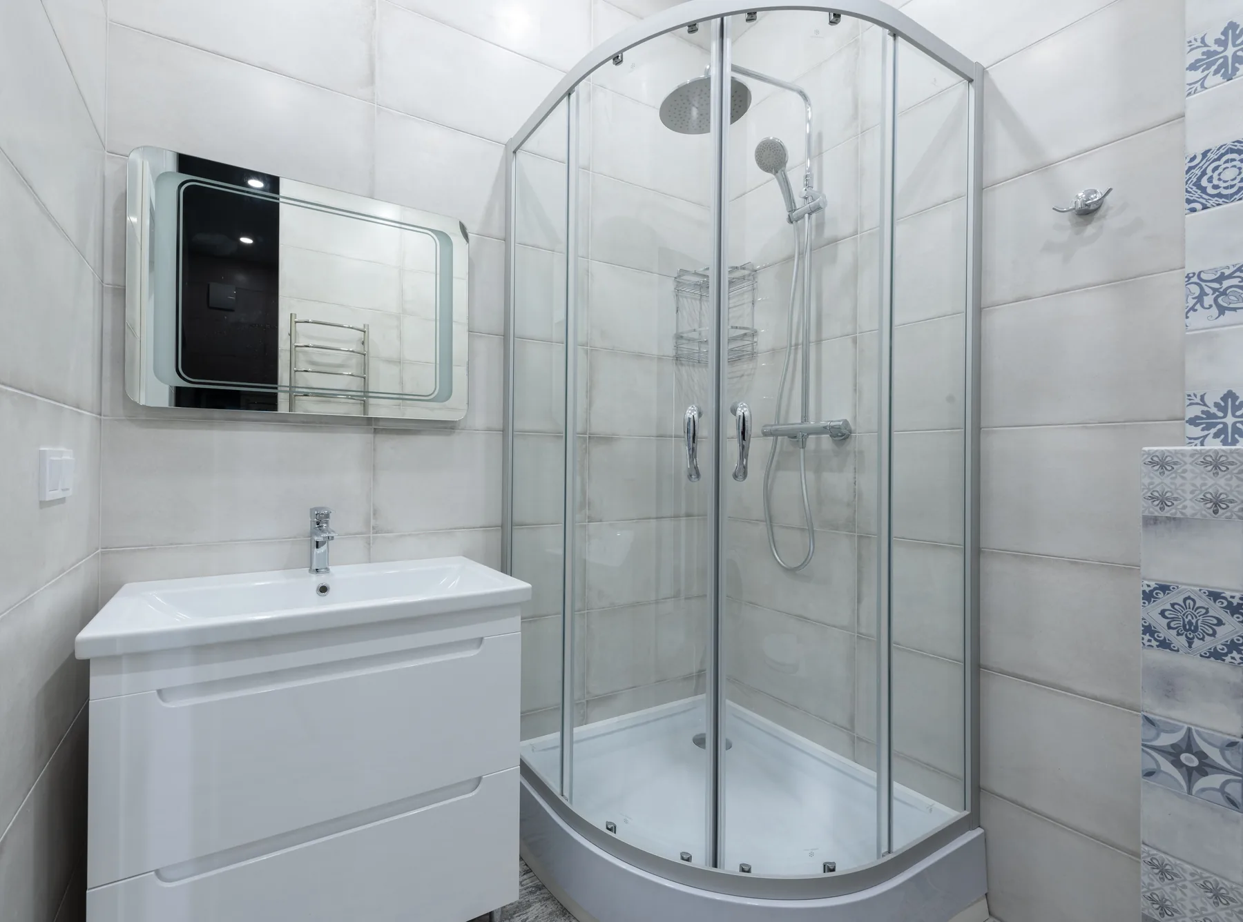 Bathroom plumbing example